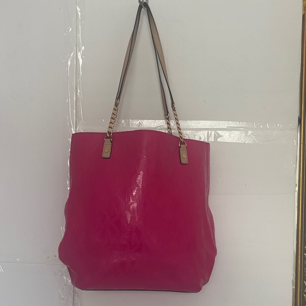 MICHAEL Michael Kors Vibrant Pink Tote